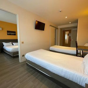 Chambre Familiale